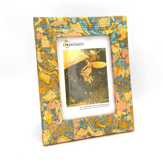 Frametastic 5x7  Northern Lights wood photo frame - ECO1-NL-57
