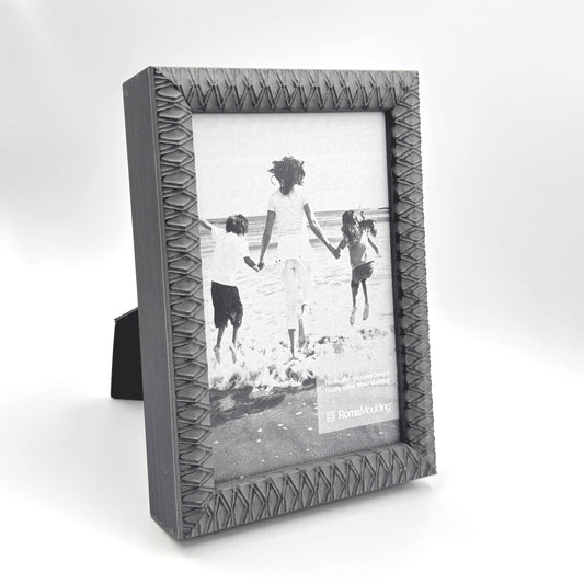 Roma 5x7 Vintage Antique Black ready made picture frame - style 263200-57