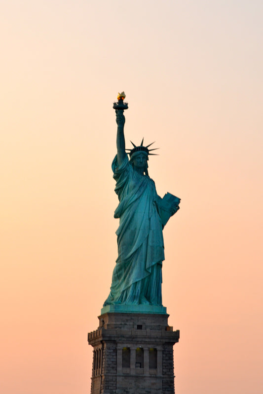 Helen Eddy glitter photo card - New York 13 by Helen Eddy - Item New-York-13